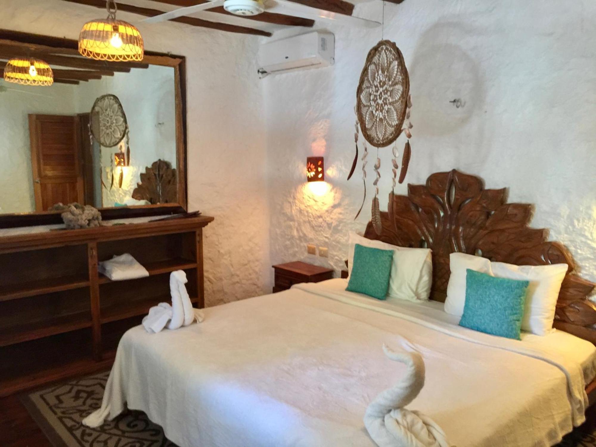 Palapas Del Sol Hotel