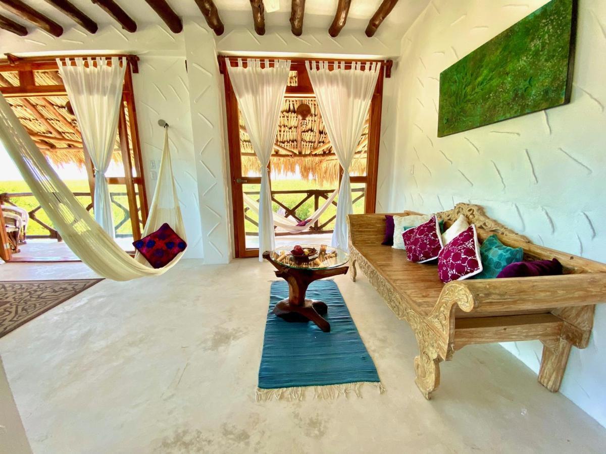 Palapas Del Sol Hotel