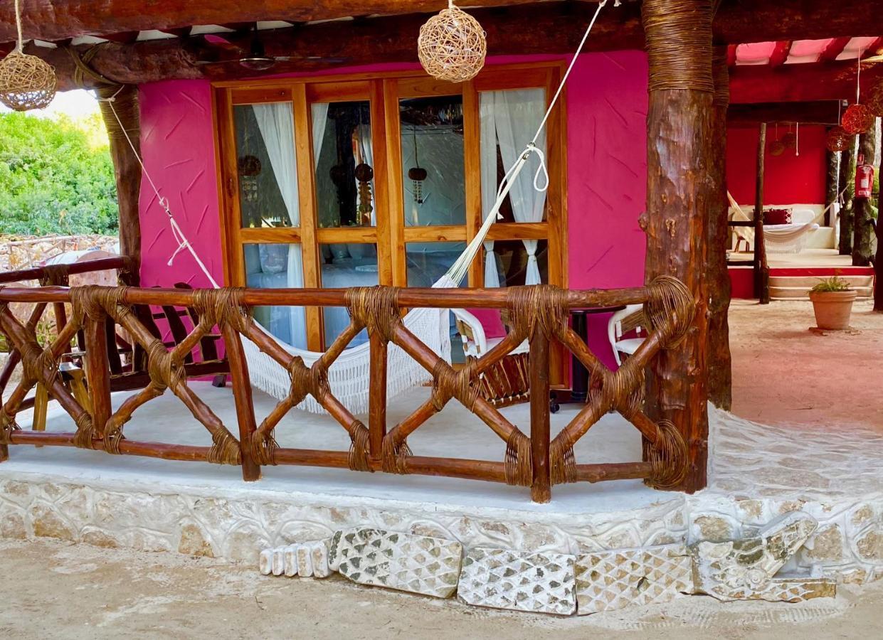 Hotel Palapas Del Sol 4*